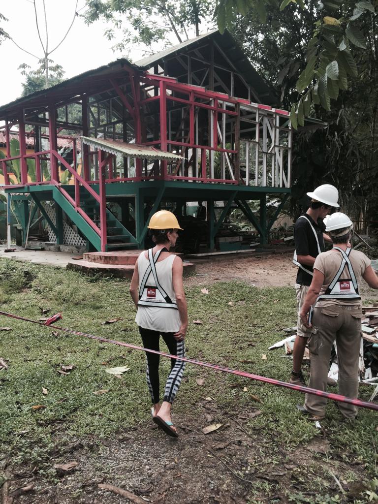 Construction of Hotel Aguas Claras by mother and daughter team